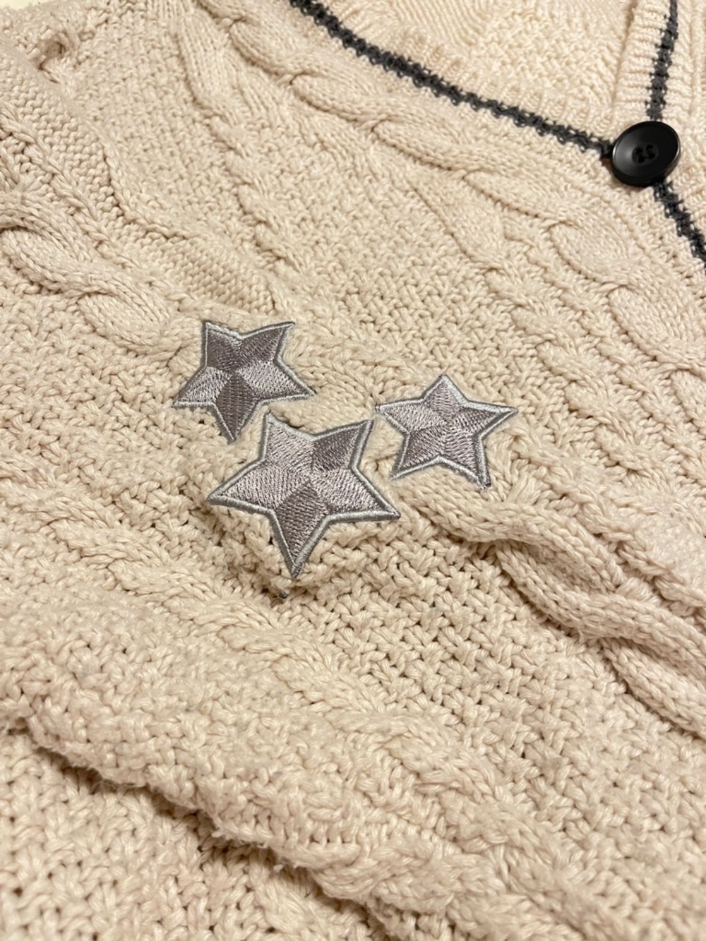 Folklore Album OG Taylor Swift Cardigan - Picture 2 of 8